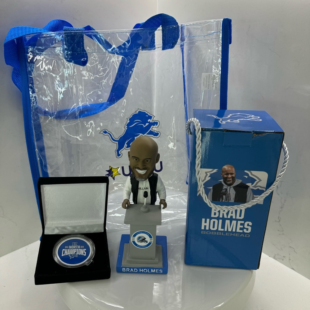 Detroit Lions Brad Holmes Bobblehead,  2023 North Champions Coin & clear bag